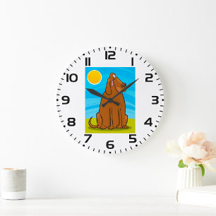 Grande Horloge Ronde Drôle gros chien Brown assis au soleil