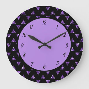 Grande Horloge Ronde Élégant Triangle Diamant Violet Éclairé