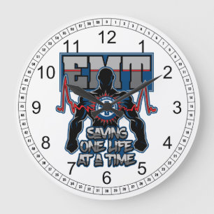 Grande Horloge Ronde EMT sauvant un vivant à la fois