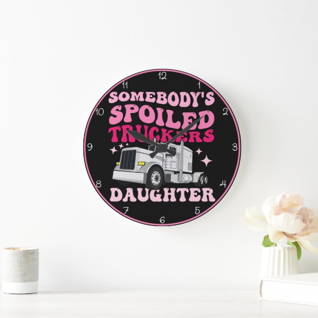 Grande Horloge Ronde Fille de camionneur gâté, design rose (Maison)