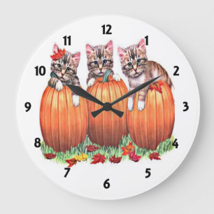Grande Horloge Ronde Kittens on Pumkin Wall Clock