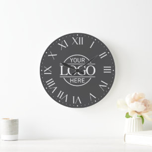 Grande Horloge Ronde Logo d'entreprise moderne de marque Grey Personnal