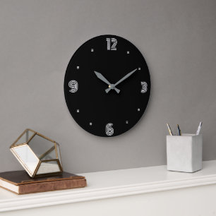 Grande Horloge Ronde Noir tendance avec chiffres et mains blancs argent