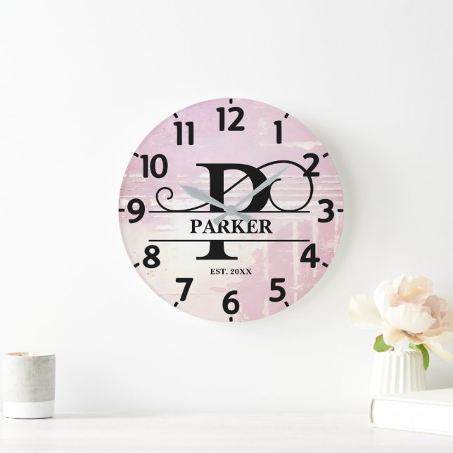 Grande Horloge Ronde Pale Lavande Distorsion P Monogramme (Maison)