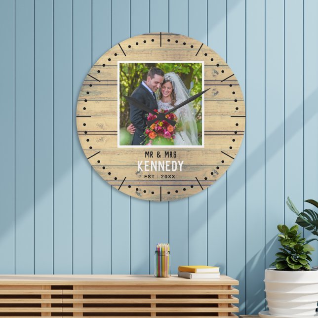 Grande Horloge Ronde Photo Wedding Anniversary (Rustic Wood Newly Wed Photo Wedding Anniversary Large Clock)