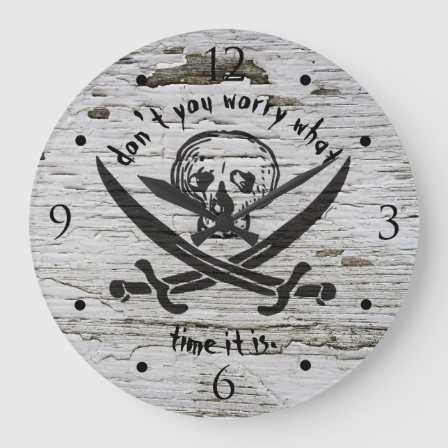 Grande Horloge Ronde Pirate Skull Warning on Weathered Wood (Recto)