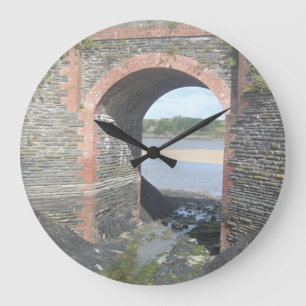 Grande Horloge Ronde pont de rivière