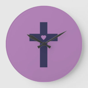 Grande Horloge Ronde Une croix avec un cœur d'amour sacré