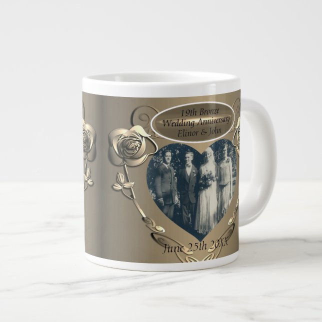 Grande Tasse 19ème/8ème Bronze + 2 Photos Mug (Devant droit)