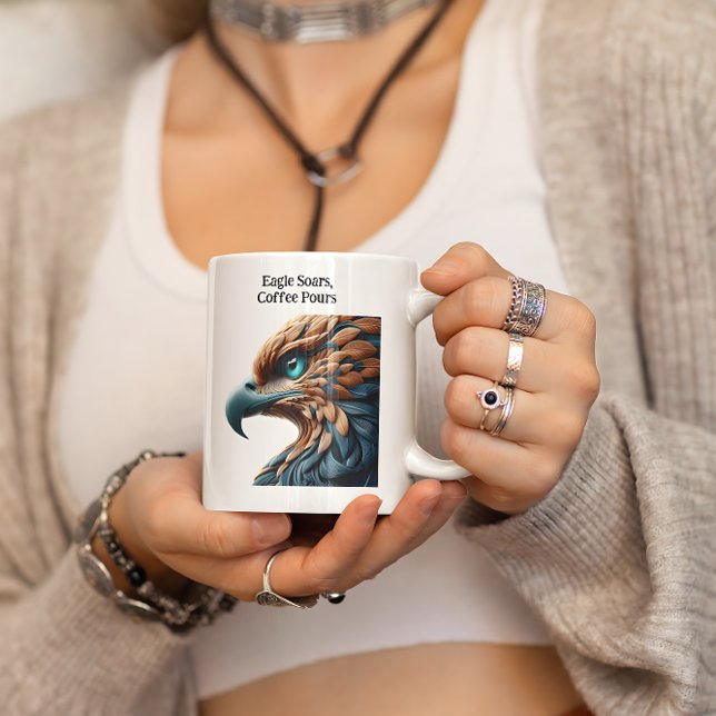 Grande Tasse Aigle Portrait Plumé Aigle Soulages, Coffee Pours (Créateur téléchargé)