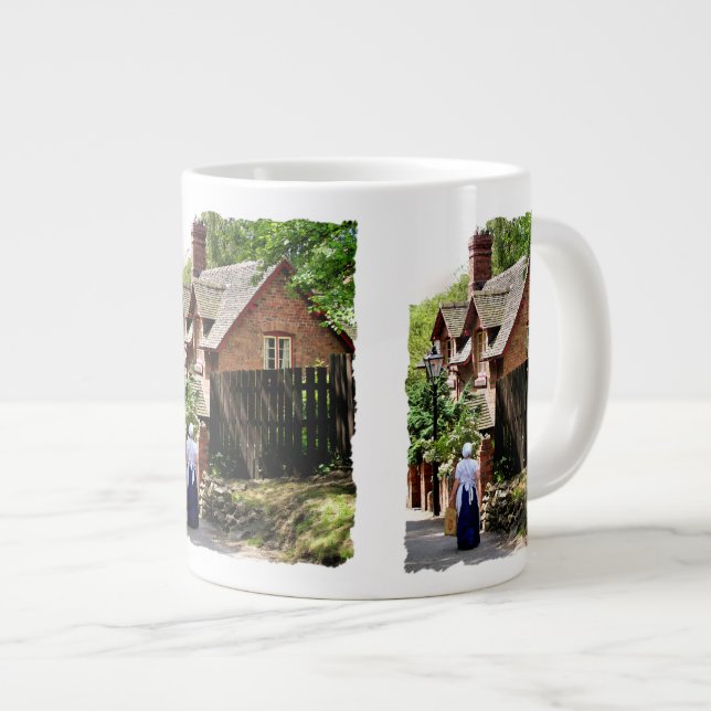GRANDE TASSE ANGLETERRE VICTORIENNE (Devant droit)