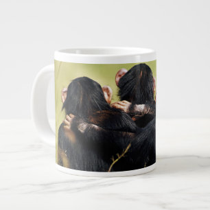 Grande Tasse Animaux de bébés cutest   Trois chimpanzés en trai