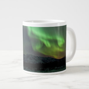 Grande Tasse Aurores boréales   Whitehorse, Yukon