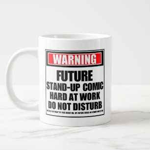 Grande Tasse Avertissement Comique De Stand-Up Futur Au Travail