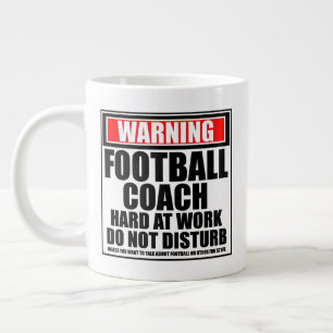Grande Tasse Avertissement Football Entraîneur Dur Au Travail N