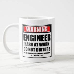Grande Tasse Avertissement Ingénieur Dur Au Travail Ne Disturbe