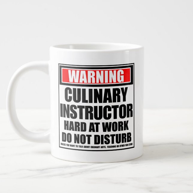 Grande Tasse Avertissement Instructeur Culinaire Dur Au Travail (Gauche)