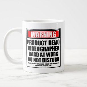 Grande Tasse Avertissement Produit Démo Vidéographe Dur Au Trav