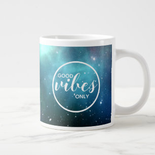 Grande Tasse Belles Vibrations Uniquement Typographie Galactiqu