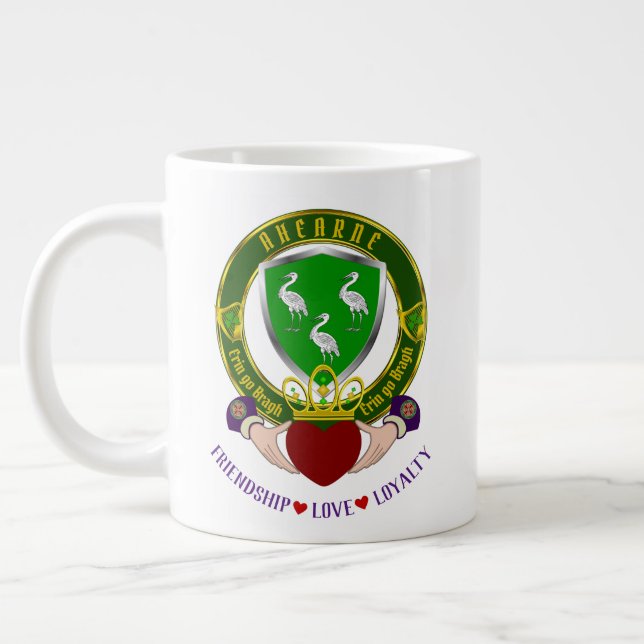 Grande Tasse Bouclier irlandais d'Ahearne avec Mug de café géan (Gauche)