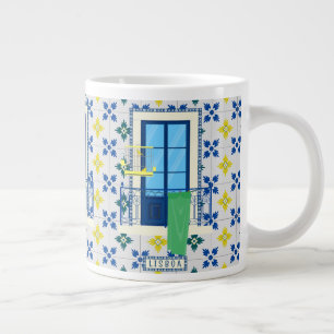 Grande Tasse Carrelage portugais et balcon de fenêtre avec oise