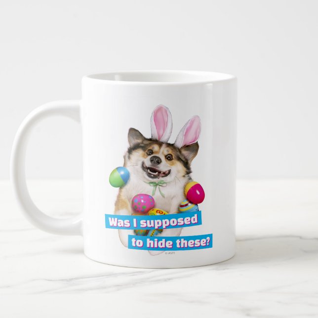 Grande Tasse Chien allongé sur des œufs de Pâques (Gauche)