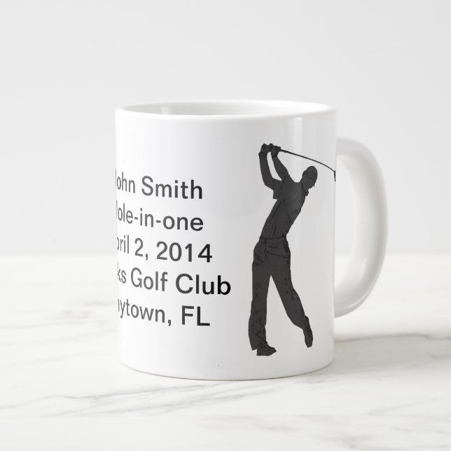 Grande Tasse Commémoration du trou en un sur mesure (Devant droit)