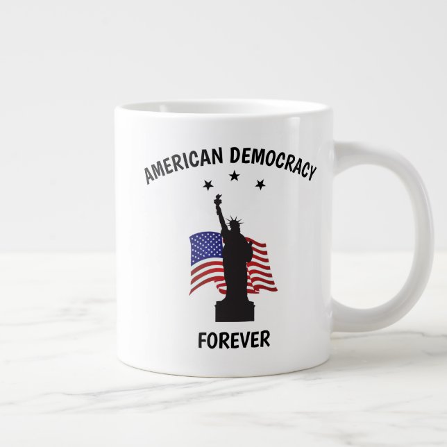 Grande Tasse Démocratie américaine : toujours avec un drapeau (Droite)