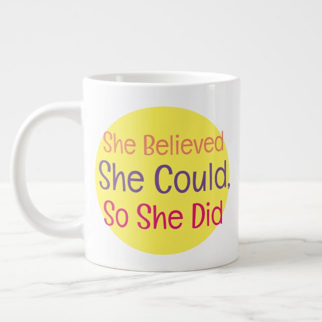 Grande Tasse elle le pouvait, alors elle l'a fait." (Gauche)