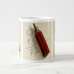 Grande Tasse Équation mathématique avec crayon rouge, entrepris