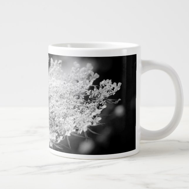 Grande Tasse Fleur de dentelle de la reine Anne (Droite)