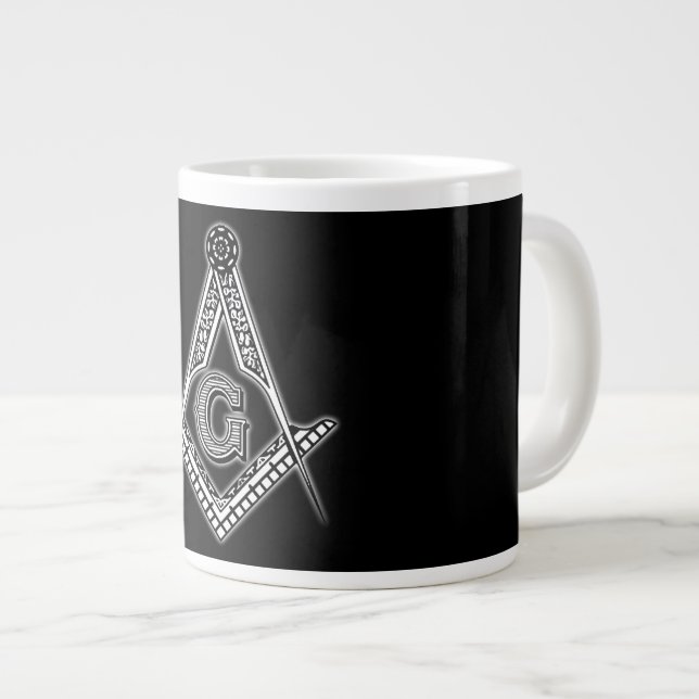 Grande Tasse Freemason (noir) (Devant droit)