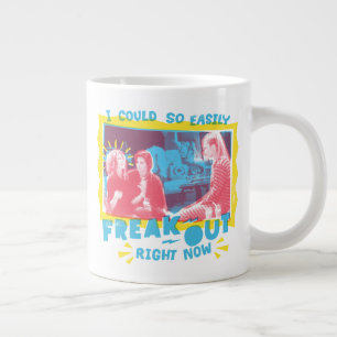 Grande Tasse FRIENDS™   Je pourrais si facilement paniquer main