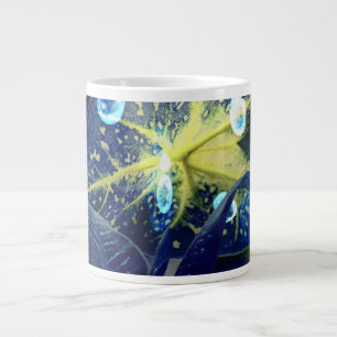 Grande Tasse Grand mug à feuille botanique avec gouttelettes d'