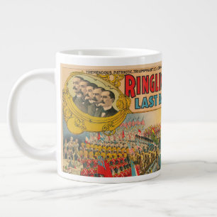 Grande Tasse Grande Parade Avec Des Hommes En Uniformes À Cheva