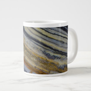 Grande Tasse Gros plan d'une dalle de jaspe strié