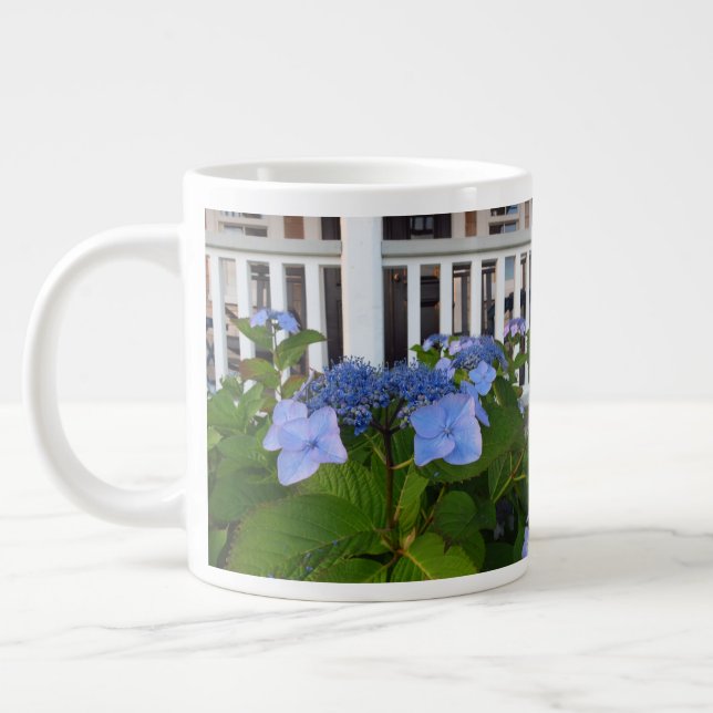 Grande Tasse Hydrangea et Porch victorienne - Martha's Vineyard (Gauche)