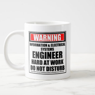 Grande Tasse Ingénieur des systèmes d'information et d'électric