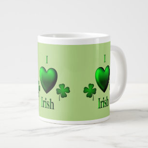Grande Tasse Irlandais de coeur du vert I