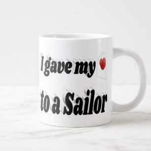 Grande Tasse J'ai donné mon coeur à un voilier texte noir