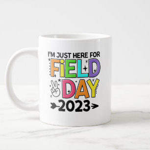 Grande Tasse Juste Ici Pour La Journée Du Terrain 2023 Enseigna