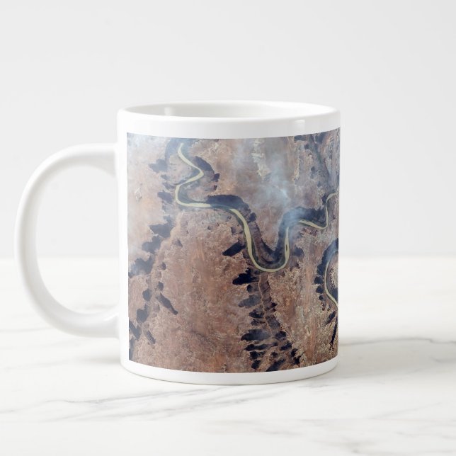 Grande Tasse La Rivière Verte Et Ses Canyons Tributaires Dans L (Gauche)