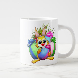 Grande Tasse Lapin drôle mordant un œuf de Pâques