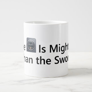 Grande Tasse L'appareil photo est plus puissant que l'épée