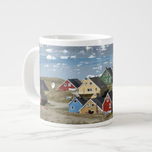 Grande Tasse L'architecture colorée de la ville, Narsaq,