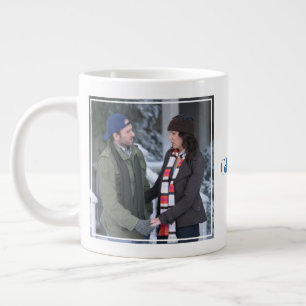 Grande Tasse Lorelai & Luke Holding Hands in the Snow