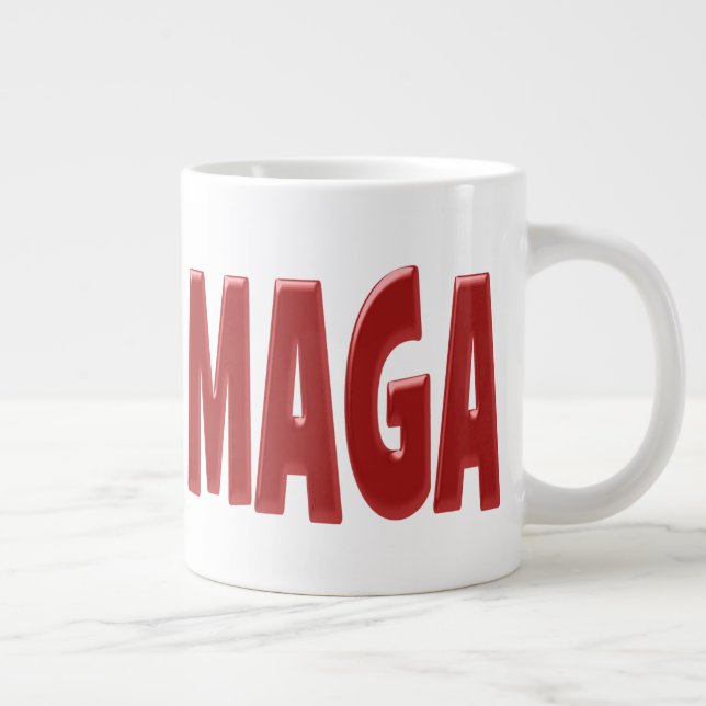 Grande Tasse MAGA avec demi-texte rouge (Droite)