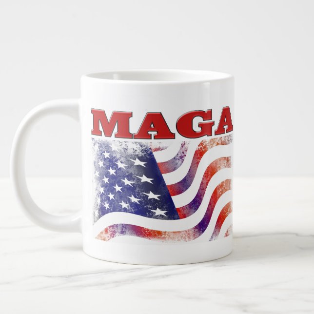 Grande Tasse MAGA étoiles et rayures demi-texte (Gauche)