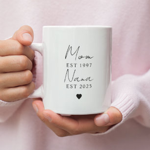 Grande Tasse Maman personnalisée Nana EST Year Mug   Minimalist