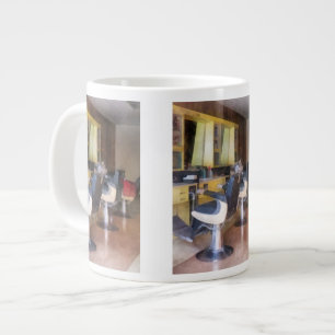 Grande Tasse Petit magasin de coiffure de ville